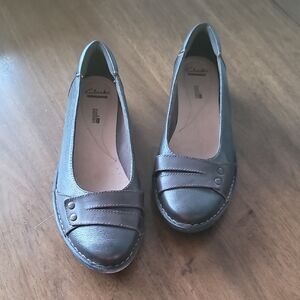 Clarks Women's Brown Leather Slip-On Flats with Decorative Straps